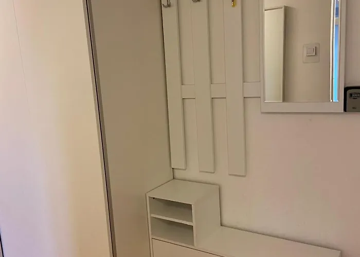 3-Rooms Arena Apartment